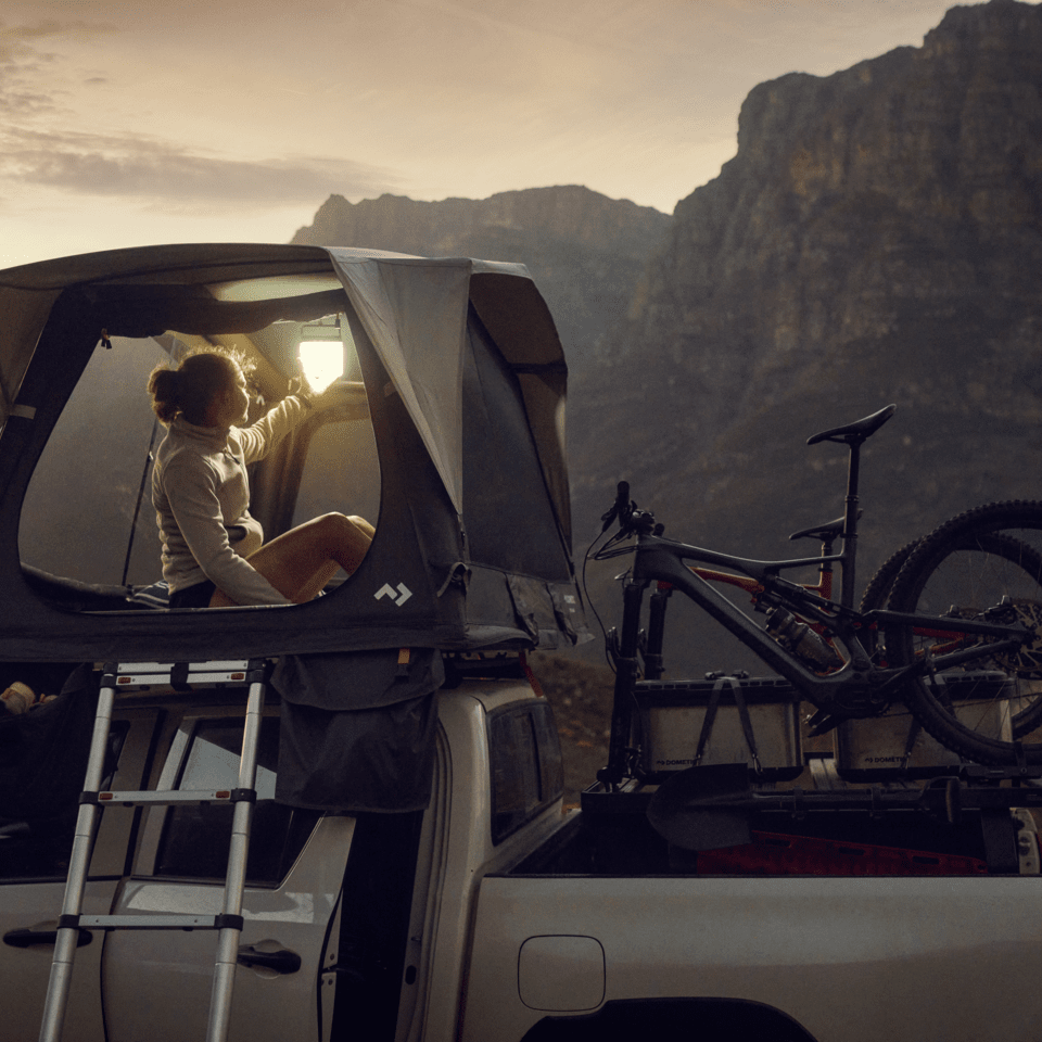 Dometic TRT 140 AIR Dachzelt – Qualitätszelt für kleine und große Autos