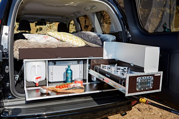 QUQUQ FlatBox – Campervan-Modul für Landcruiser & Discovery 3+4