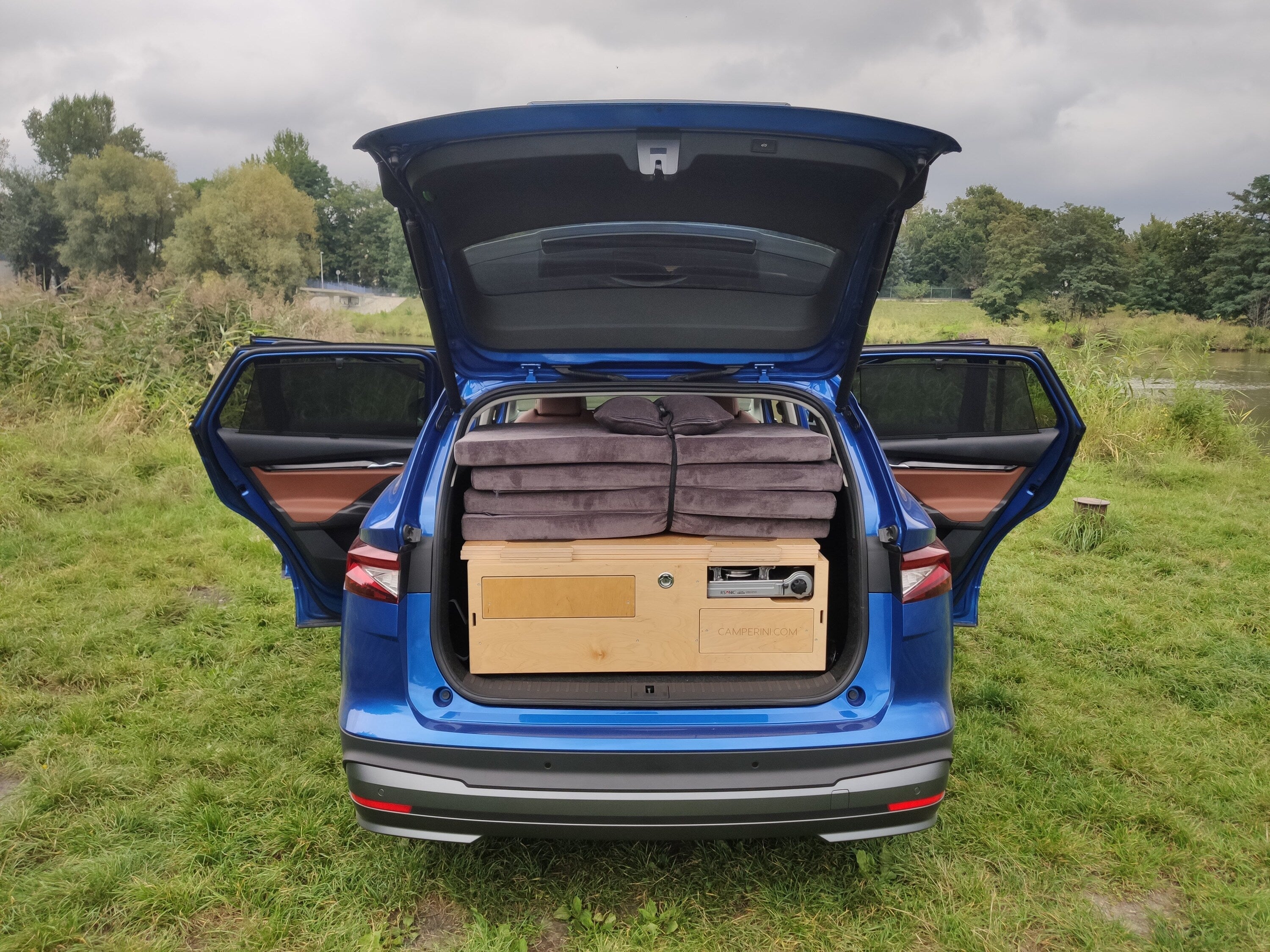 Camperini MIDI – Campervan-Modul für das Alltagsauto