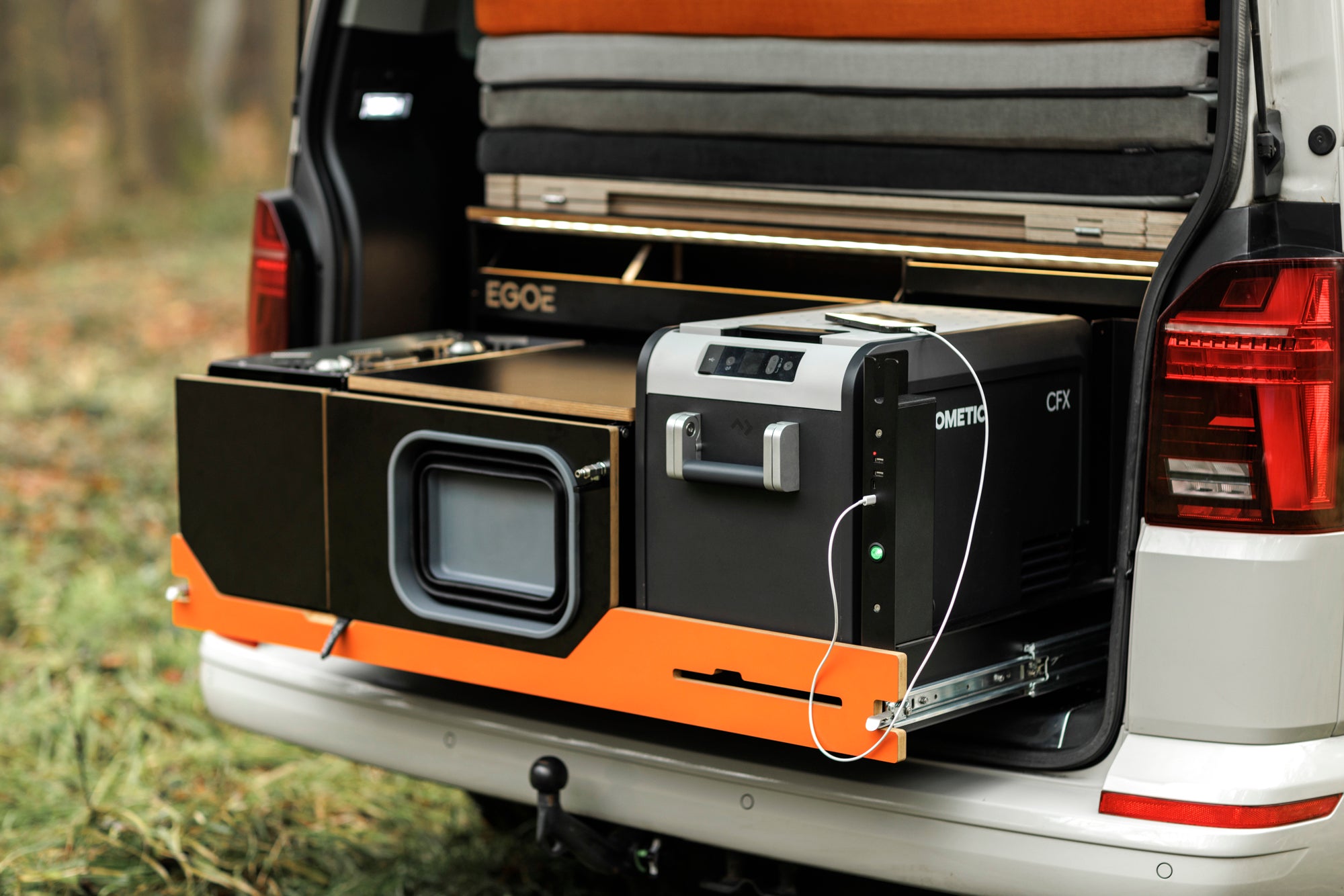 EGOE Nestbox Roamer 2.0/490 - För t.ex. VW Transporter, multi mm.