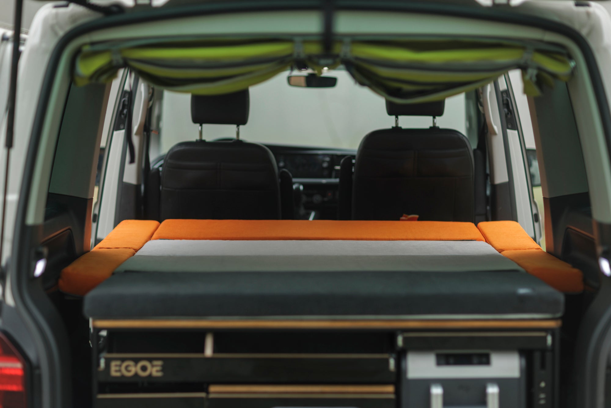 EGOE Nestbox Roamer 2.0/490 - För t.ex. VW Transporter, multi mm.