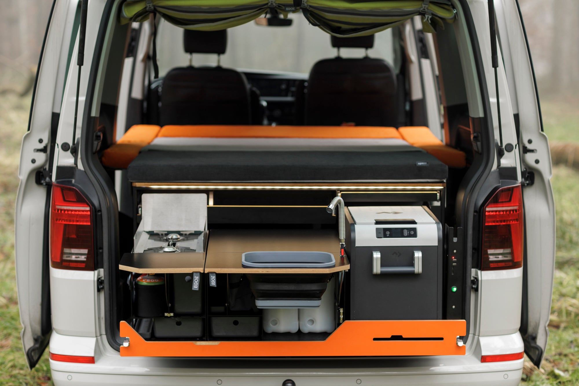 EGOE Nestbox Roamer 2.0/490 - För t.ex. VW Transporter, multi mm.