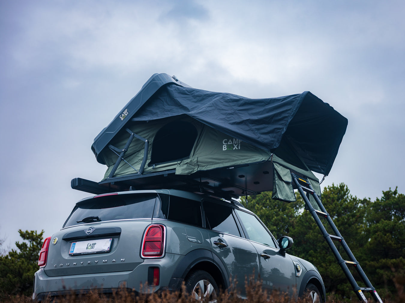 CampBoxi tagtelte til bil – lav din bil om til en mini camper på få sekunder