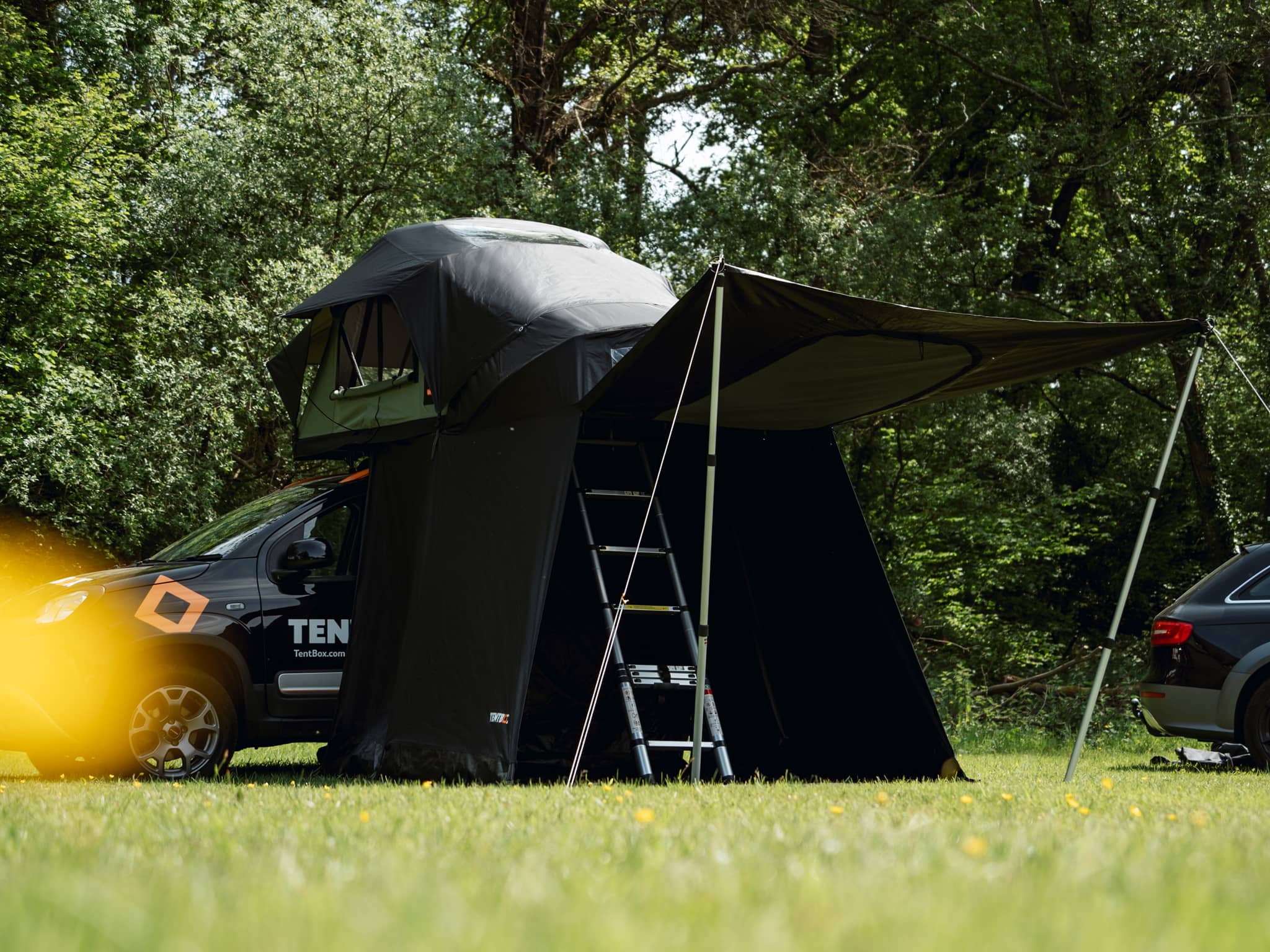 dachzelt mit markise TentBox Lite 2.0 Living Pod – Markise für Ihr Dachzelt — Offgridconnection