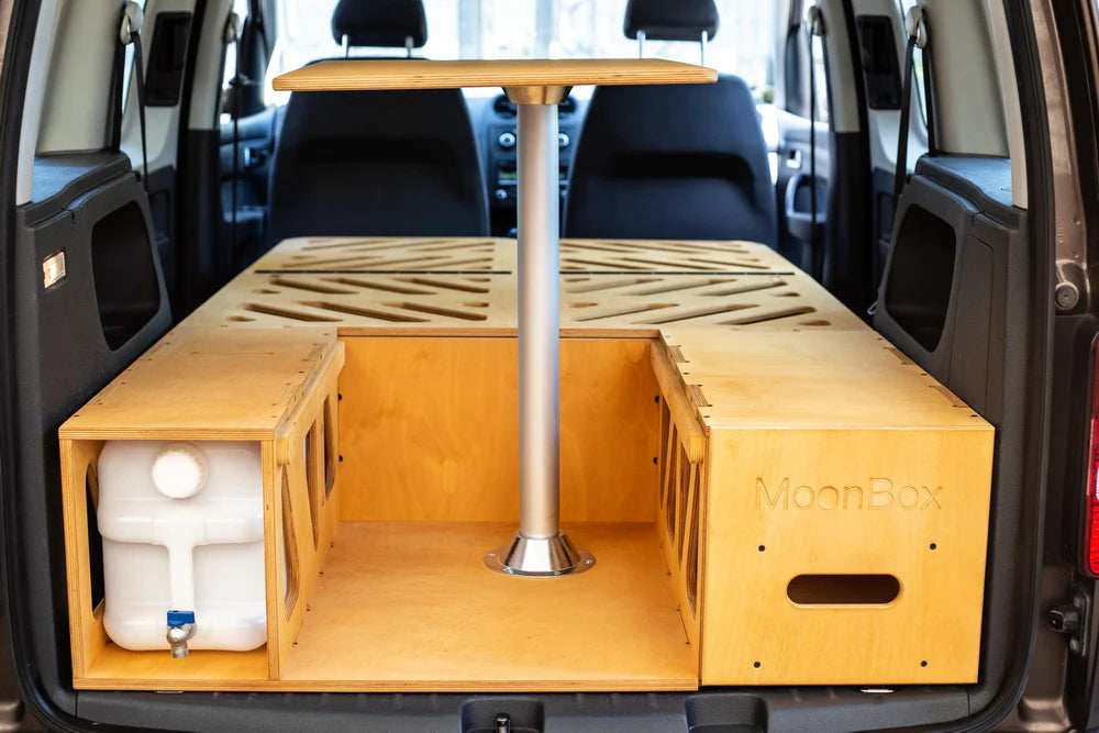 MOONBOX 111 Modify - Campervan module with seating group