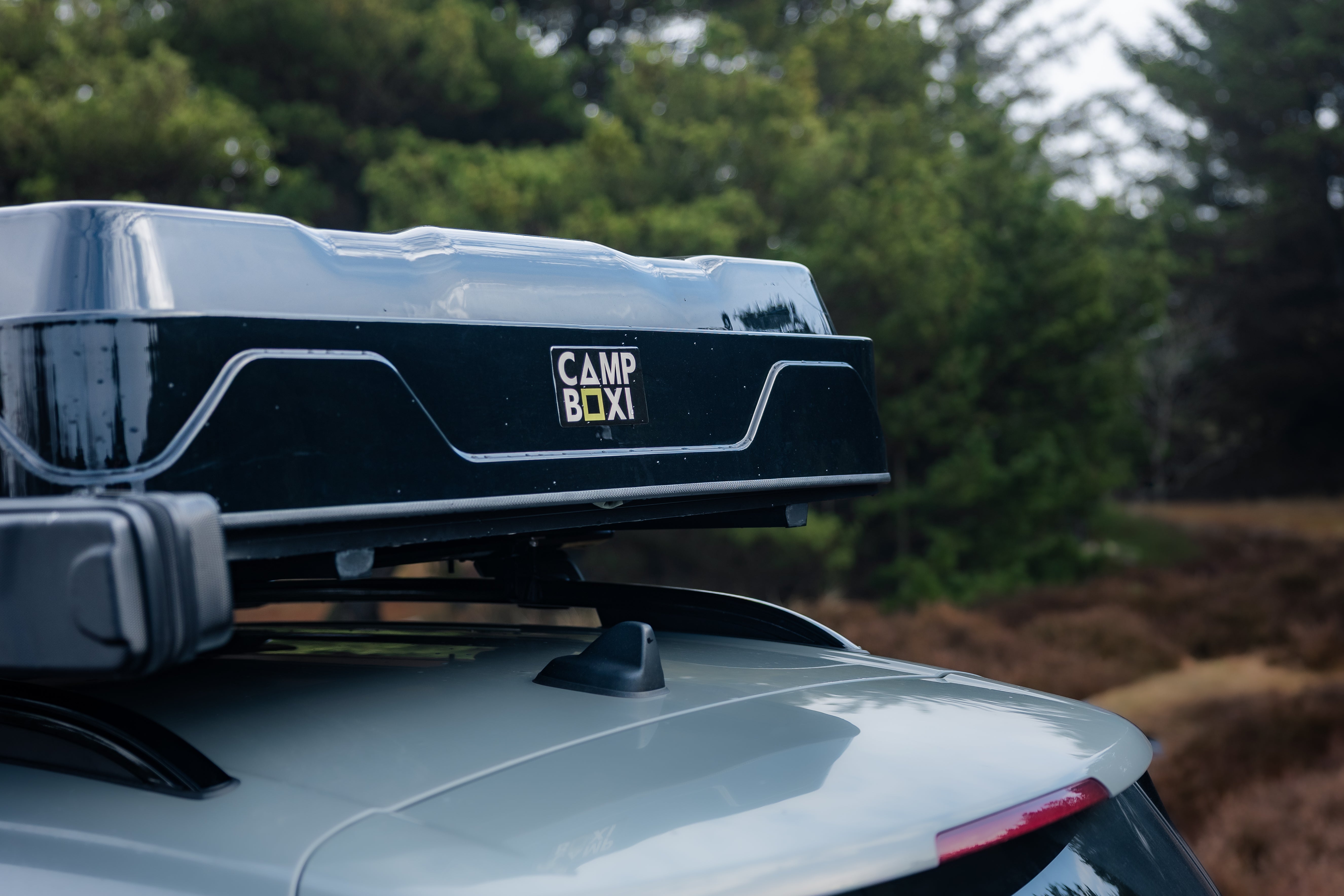 CampBoxi Nest 160 roof tent - All-in-one roof tent | Hydraulic opening | integrated window bars | comfort mattress