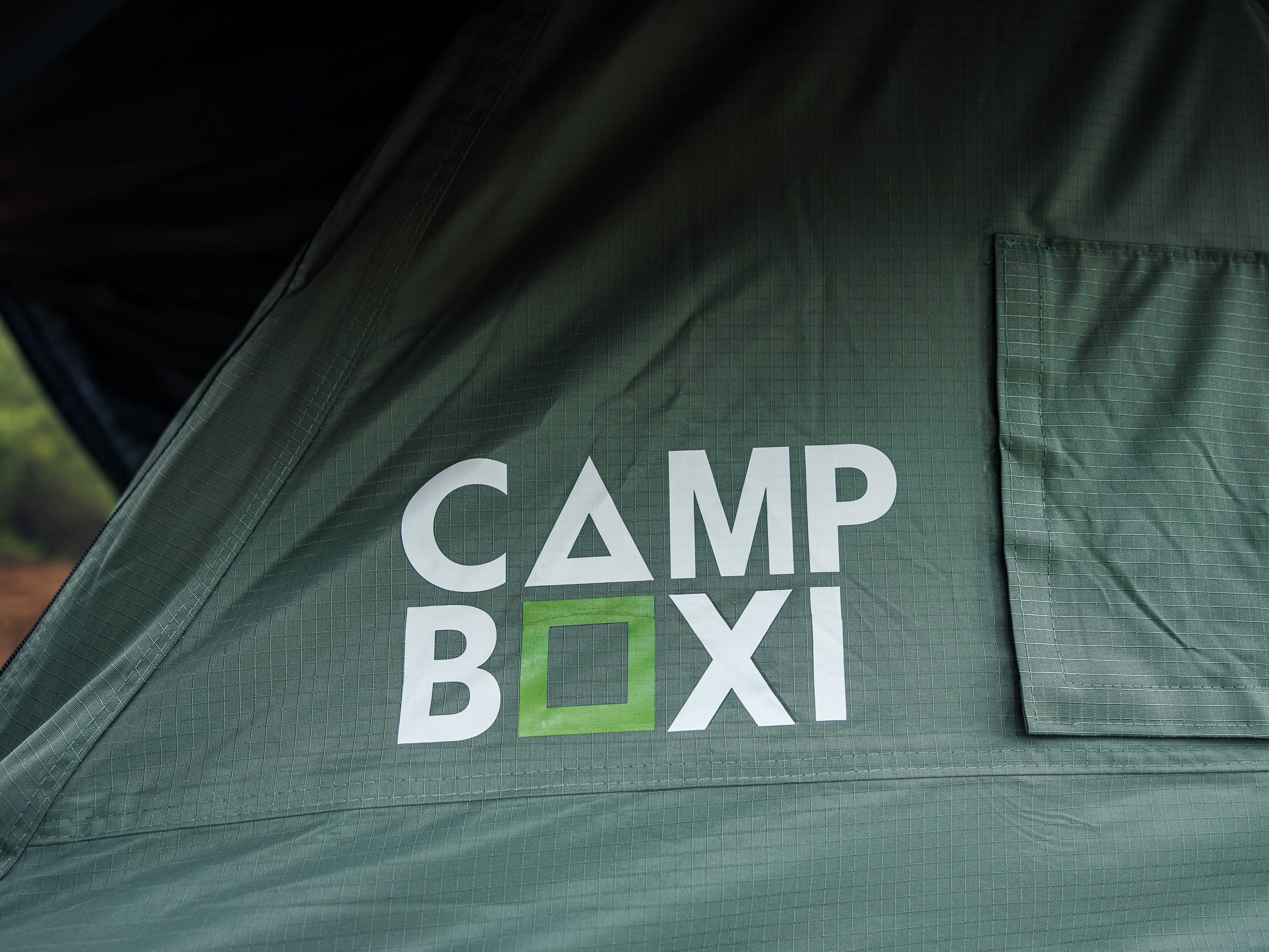 CampBoxi Nest 160 roof tent - All-in-one roof tent | Hydraulic opening | integrated window bars | comfort mattress