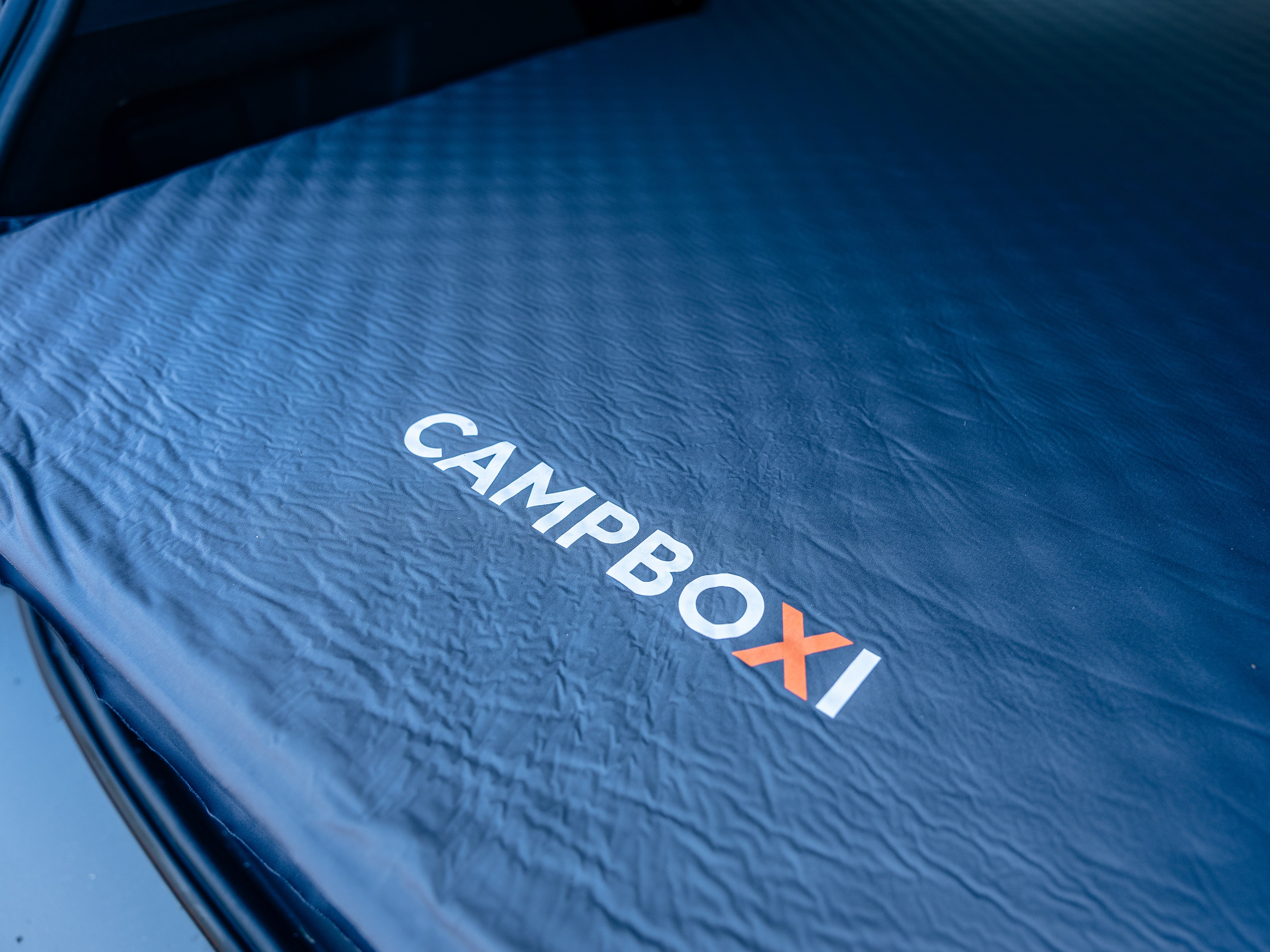 CampBoxi LUX 10 Mattress - self-inflating luxury mattress for the car