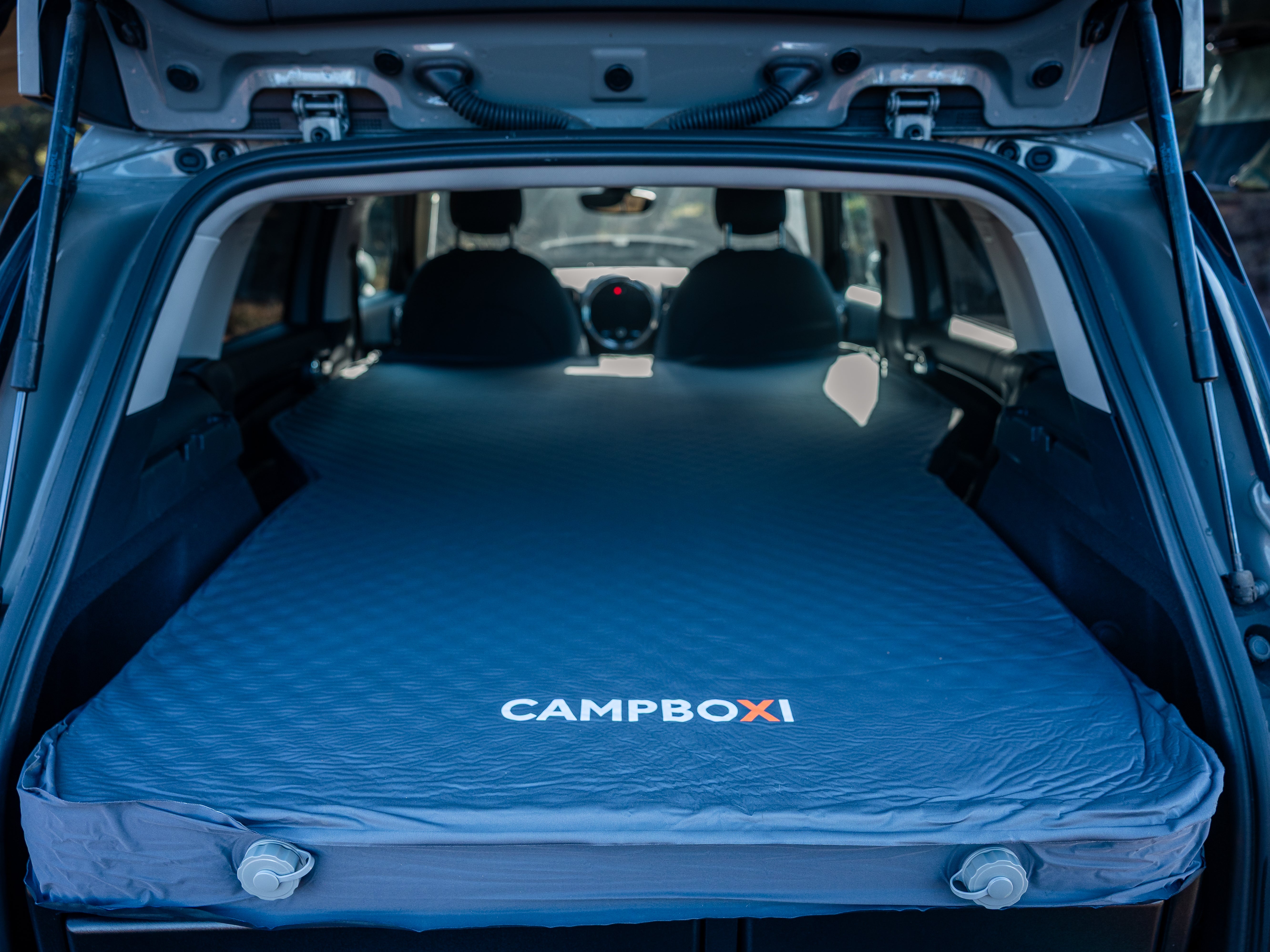 CampBoxi LUX 10 Mattress - self-inflating luxury mattress for the car