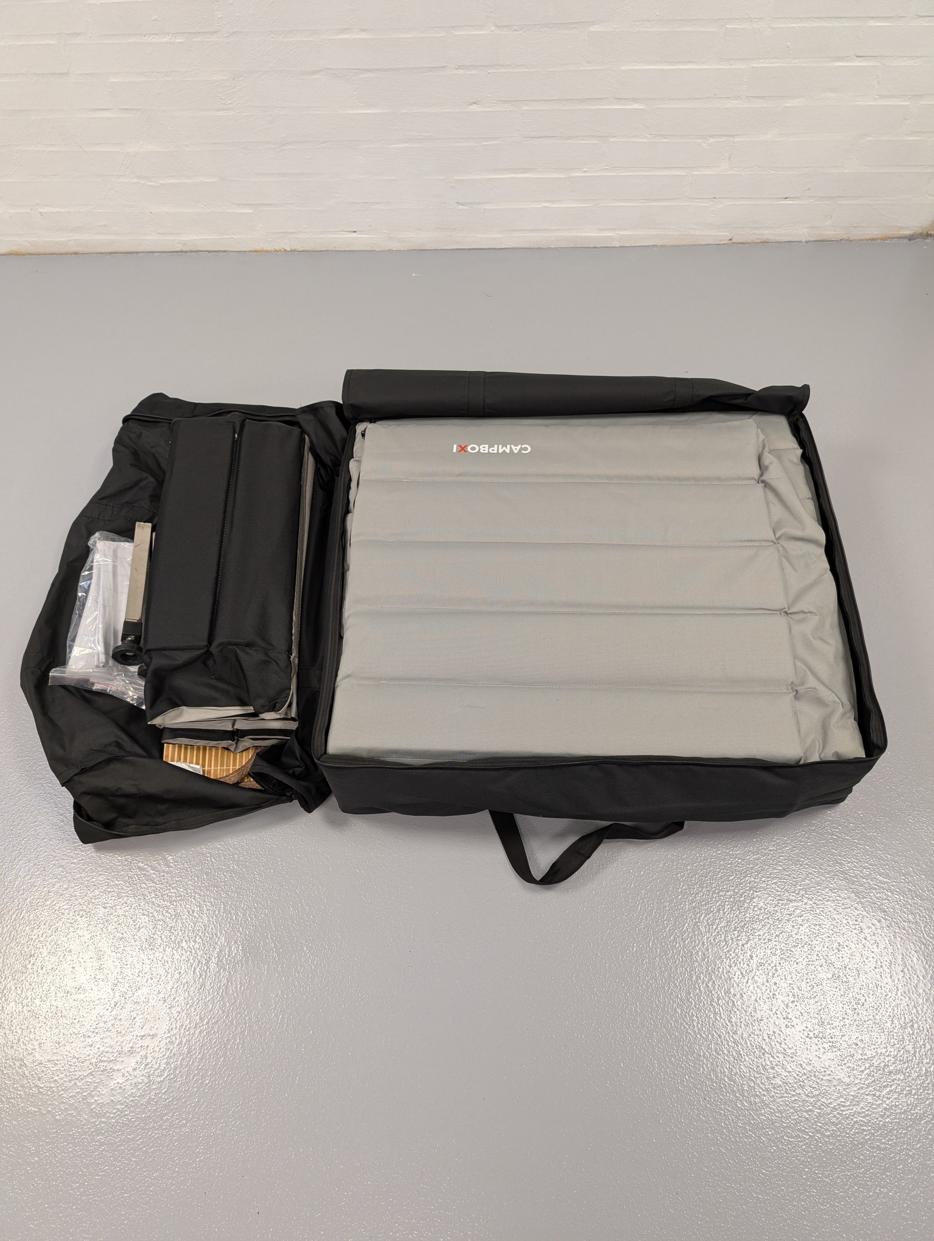 CampBoxi Unifit – Flexibles und verstellbares Bettgestell für Ihr Alltagsauto