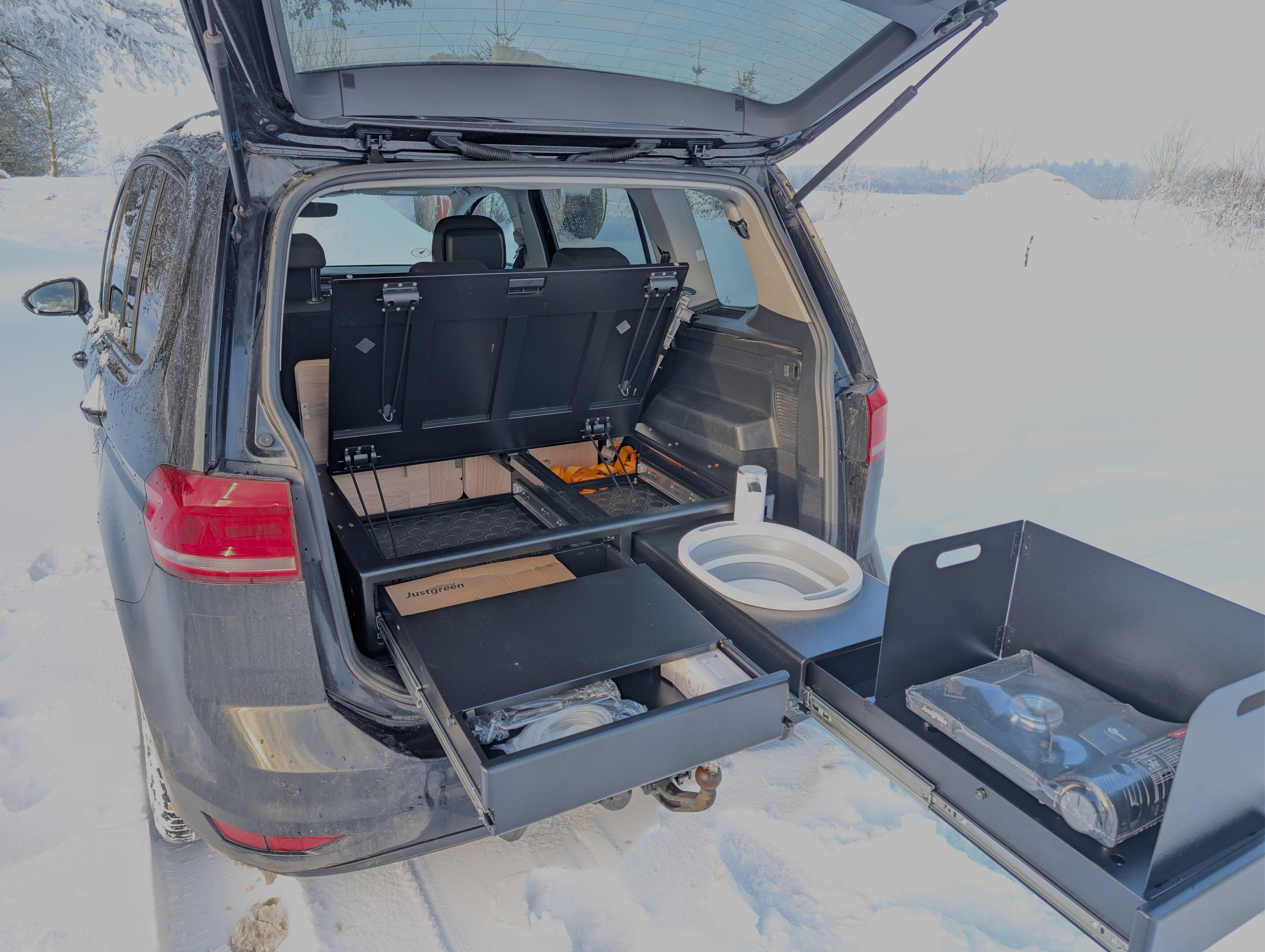 CampBoxi Kitchenfit - Alt-i-ét Campervan Modul til hverdagsbiler