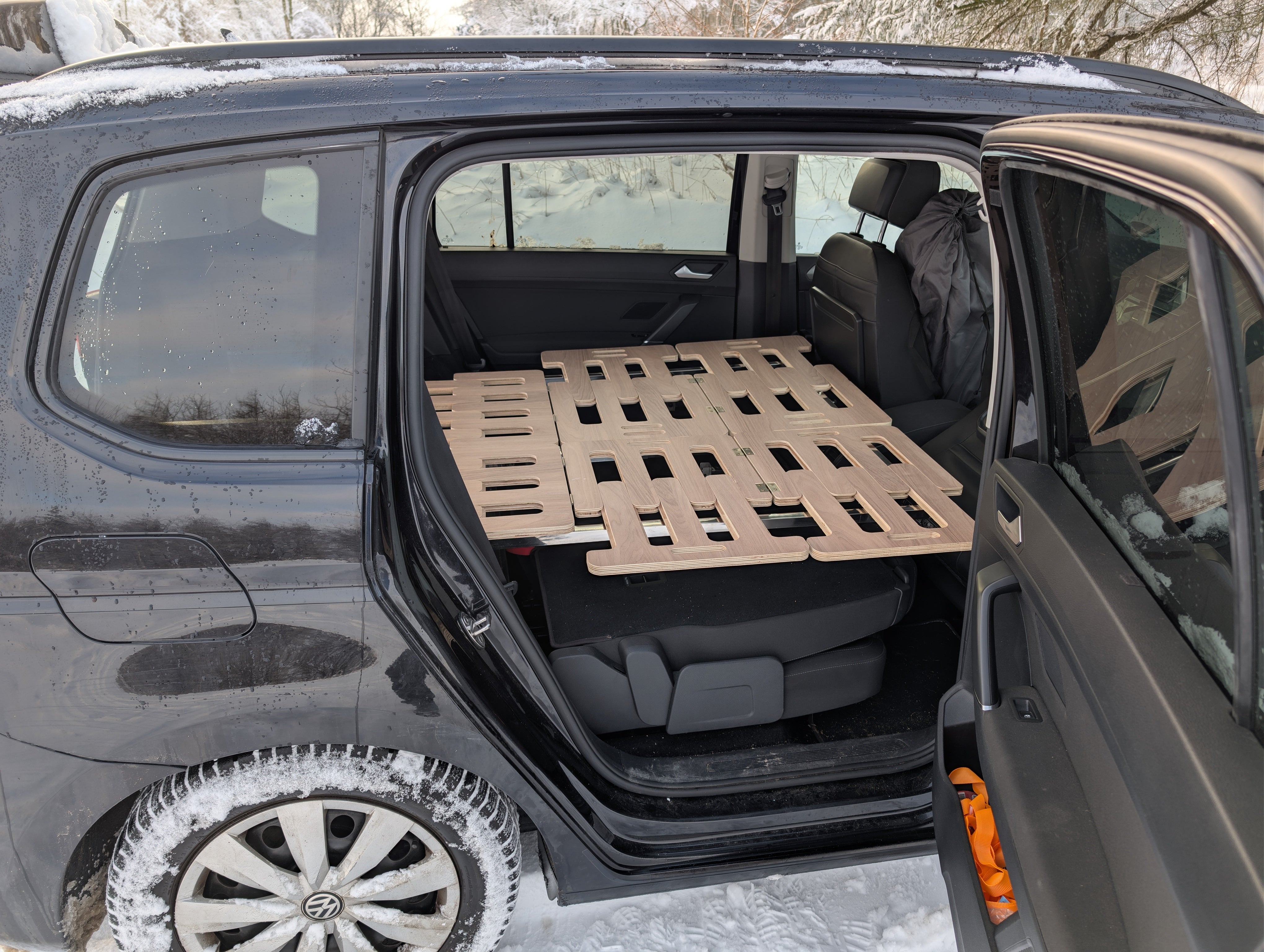 CampBoxi Kitchenfit - Alt-i-ét Camper Box til hverdagsbiler