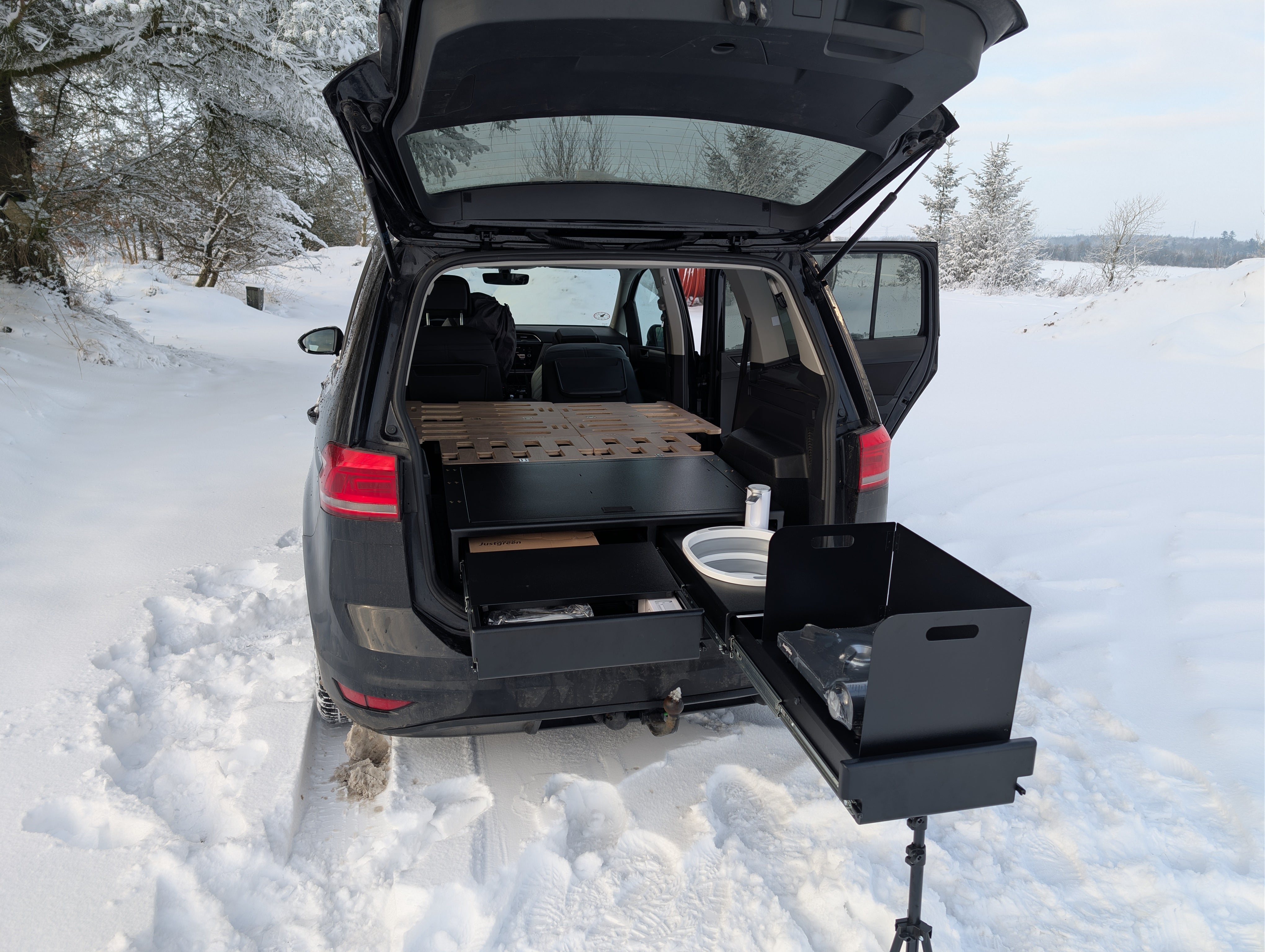 CampBoxi Kitchenfit - Alt-i-ét Campervan Modul til hverdagsbiler