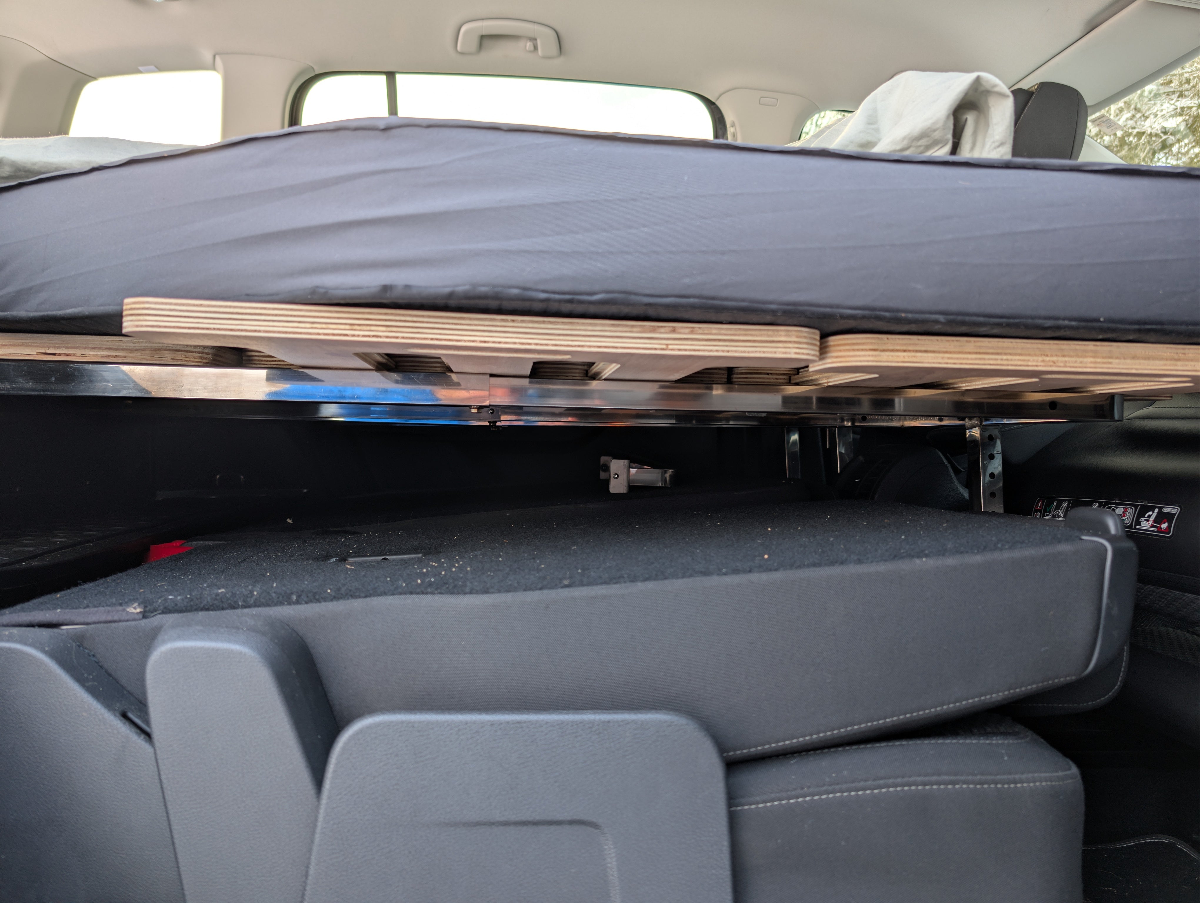 CampBoxi Kitchenfit - Alt-i-ét Camper Box til hverdagsbiler