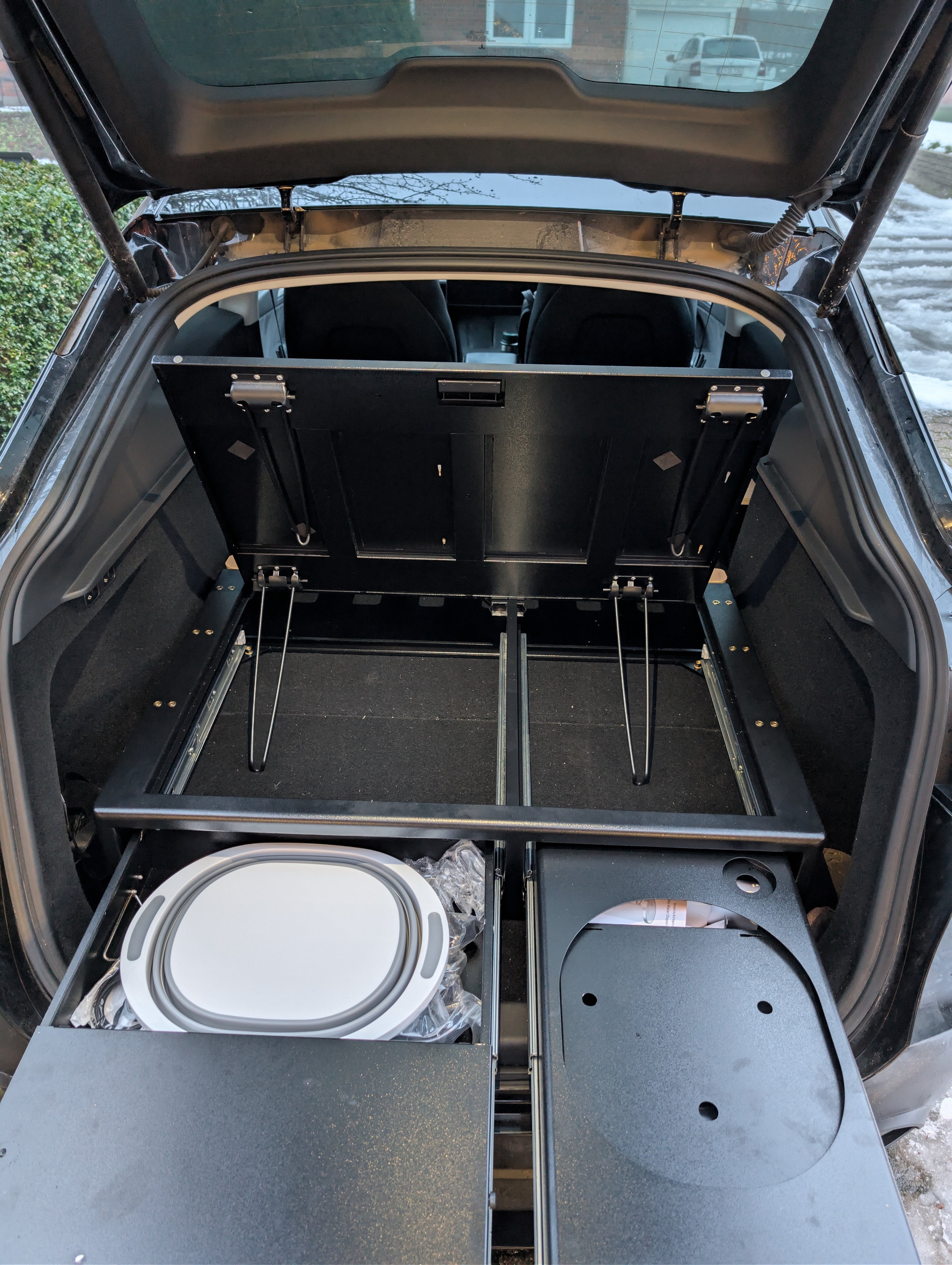 CampBoxi Kitchenfit - Alt-i-ét Campervan Modul til hverdagsbiler