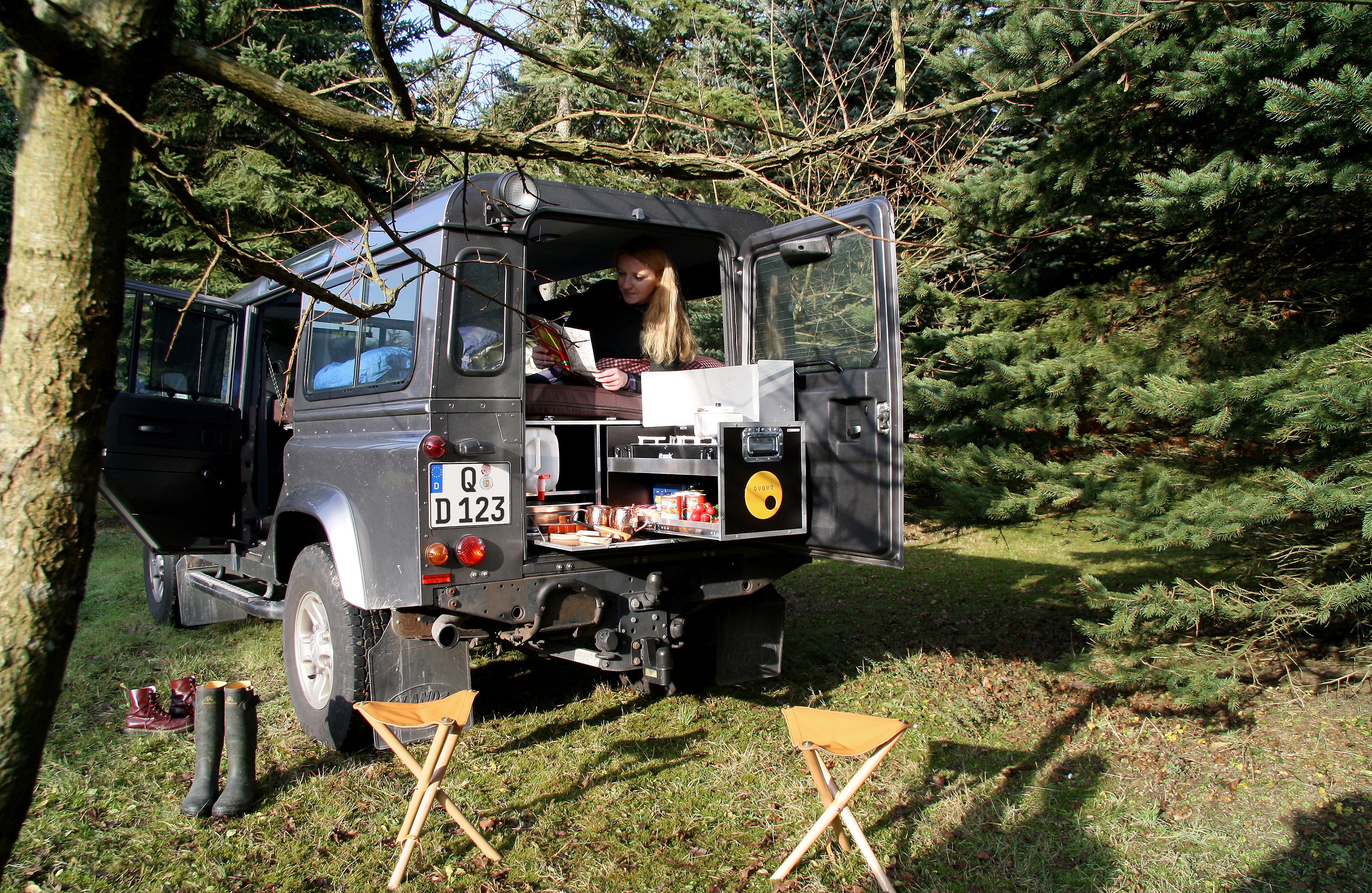 QUQUQ D-Box - Campervan module for Landrover Defender